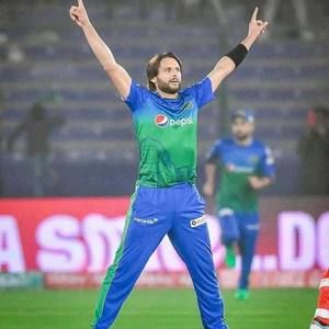 Meet your Posher, Syed